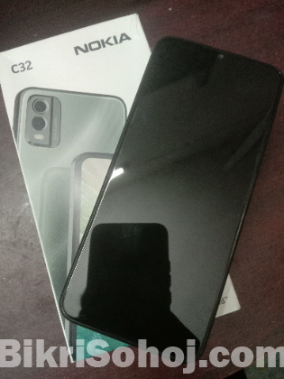Nokia c32